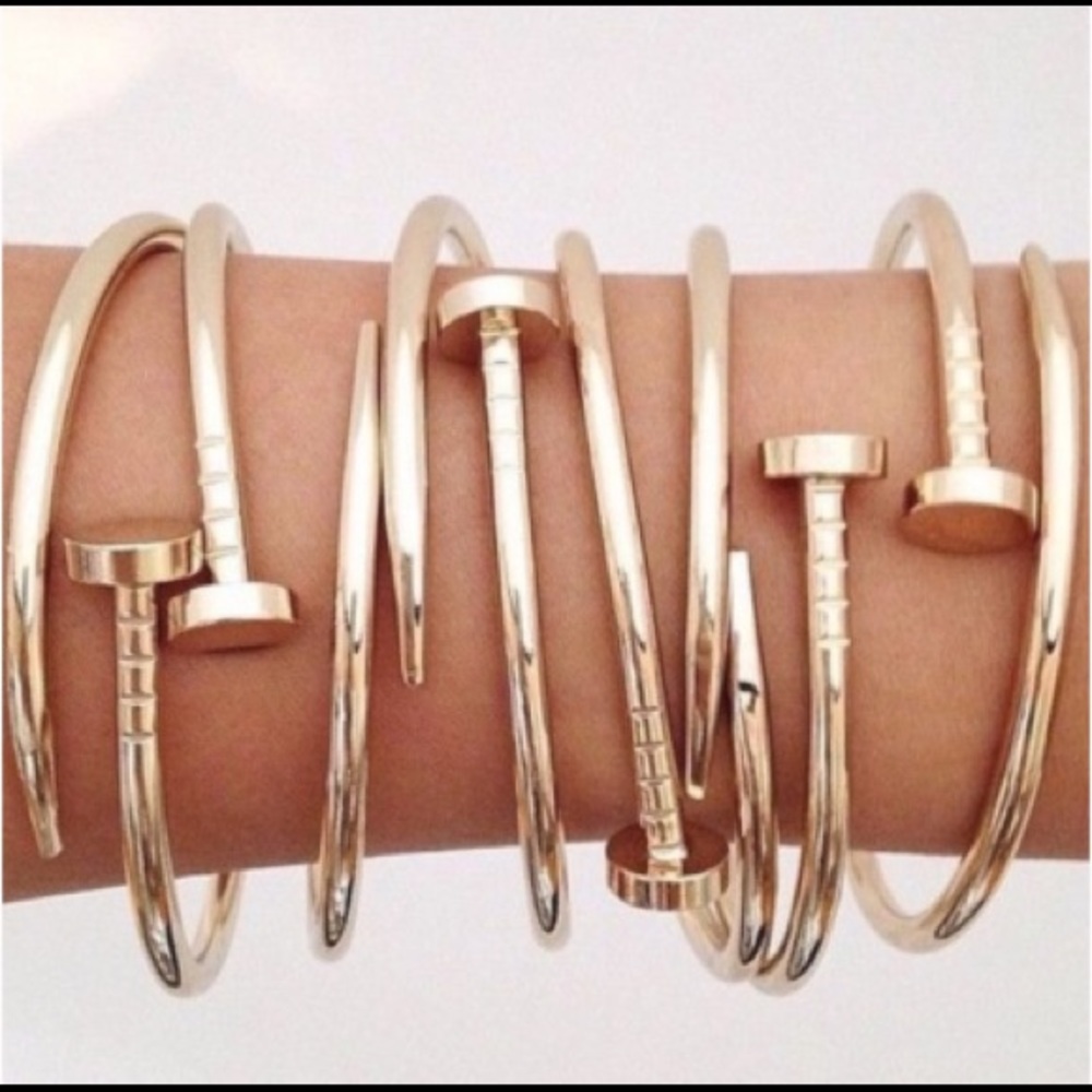 NEW💥 Trendy Nail Cuff Bracelet